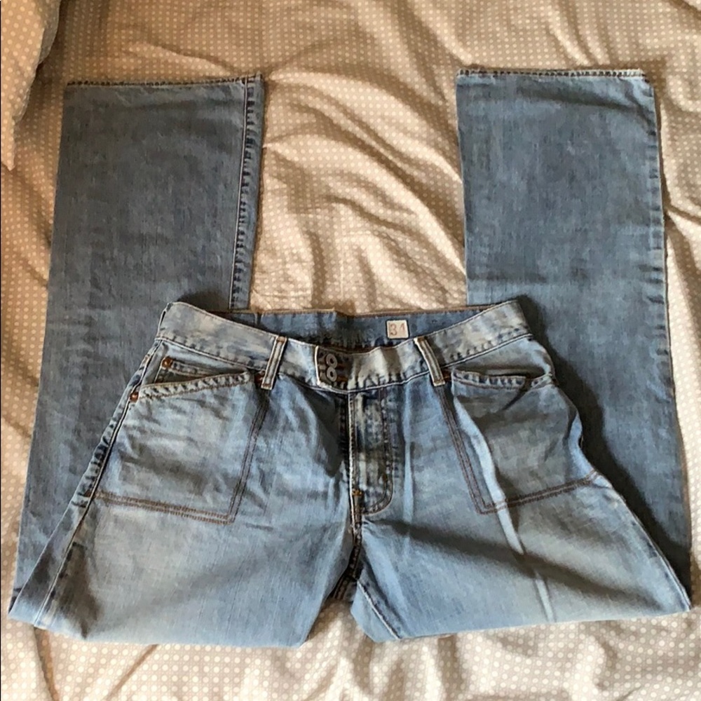Guess light wash jeans